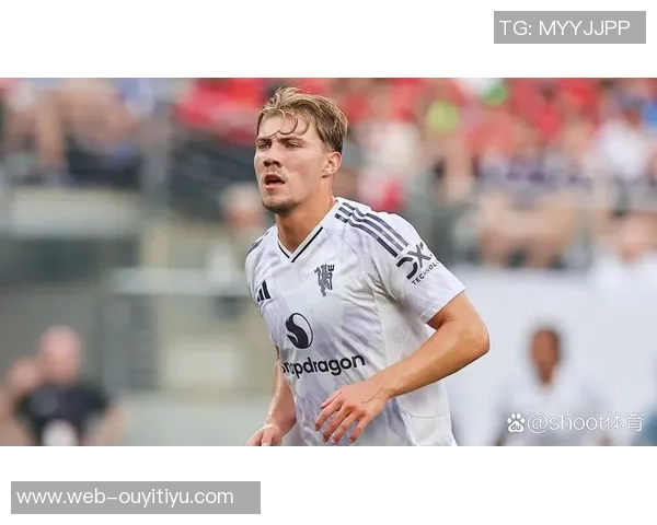 那不勒斯4500万再追梅努小麦霍伊伦状态回暖重焕生机